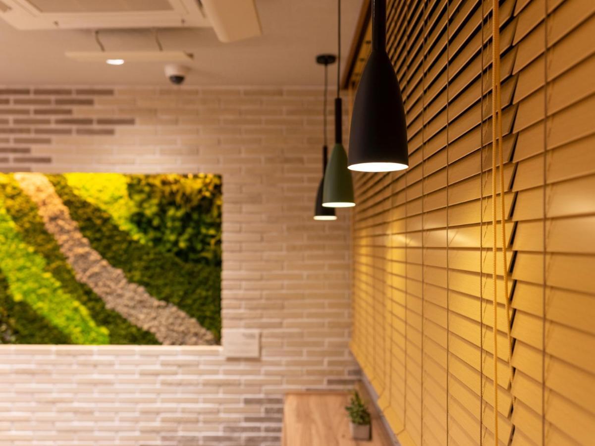 Super Hotel Iyo Saijo Extérieur photo